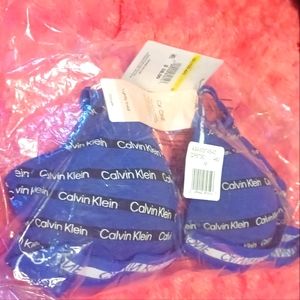 NWT Calvin Klein Bra Medium Sports Active Band Logo